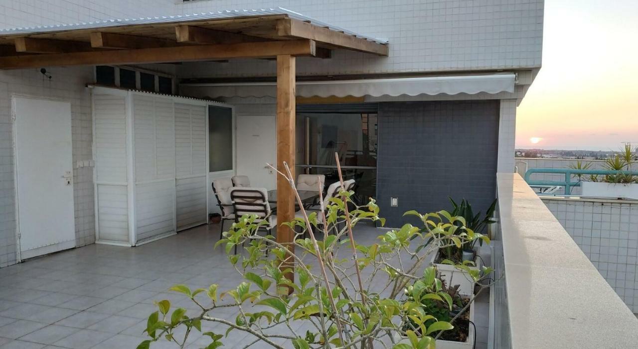 Herzelia Rooftop Special 2 Room Apartment 外观 照片